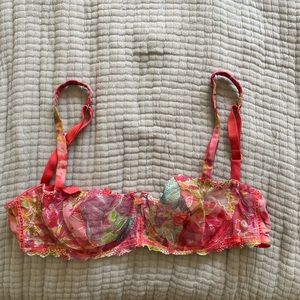 Calvin Klein 34D Floral Bra